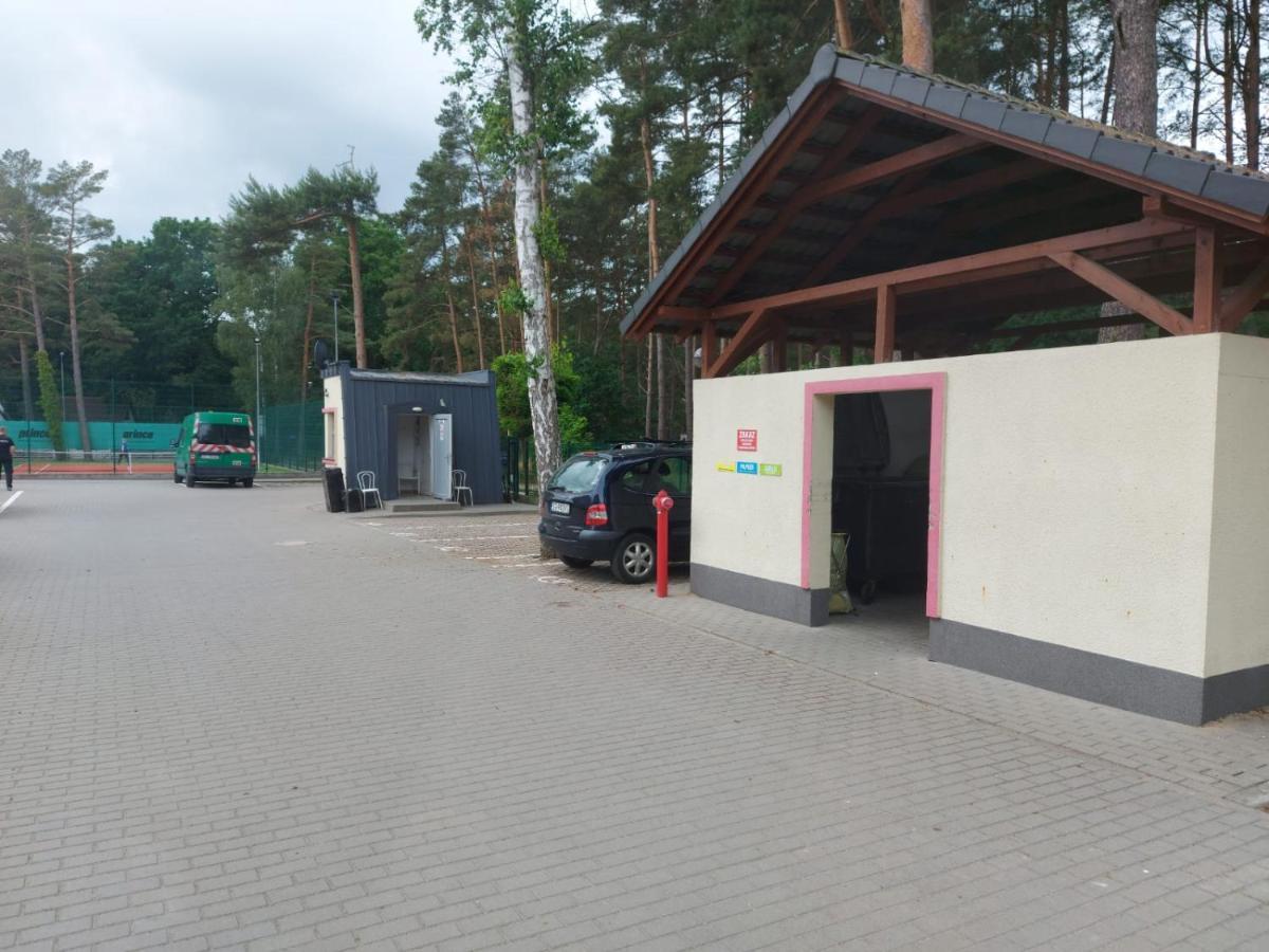Apartamenty Z Tarasami "Mietowy Spokoj 15" "Romantyczna Szarosc 16" "Niebieska Elegancja 17" Maksymalnie Dla 6 Osob Pobierowo Dış mekan fotoğraf
