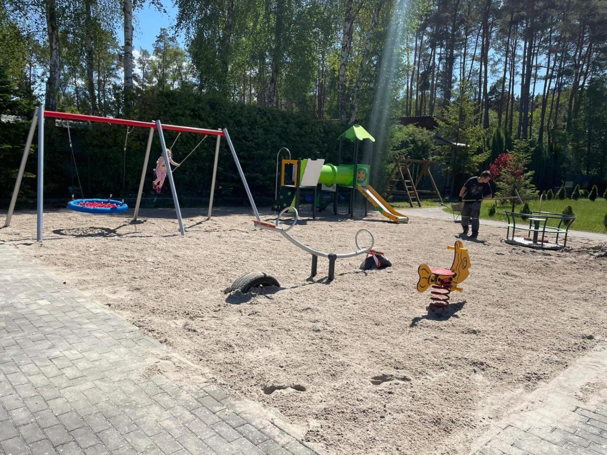 Apartamenty Z Tarasami "Mietowy Spokoj 15" "Romantyczna Szarosc 16" "Niebieska Elegancja 17" Maksymalnie Dla 6 Osob Pobierowo Dış mekan fotoğraf